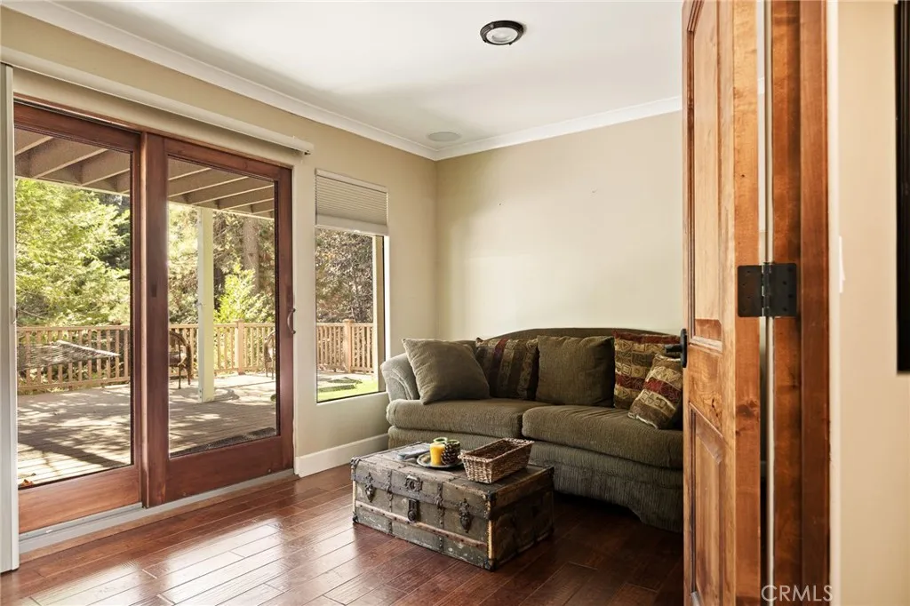 174 Hillcrest Court, Lake Arrowhead, California 92352 home-pic-28