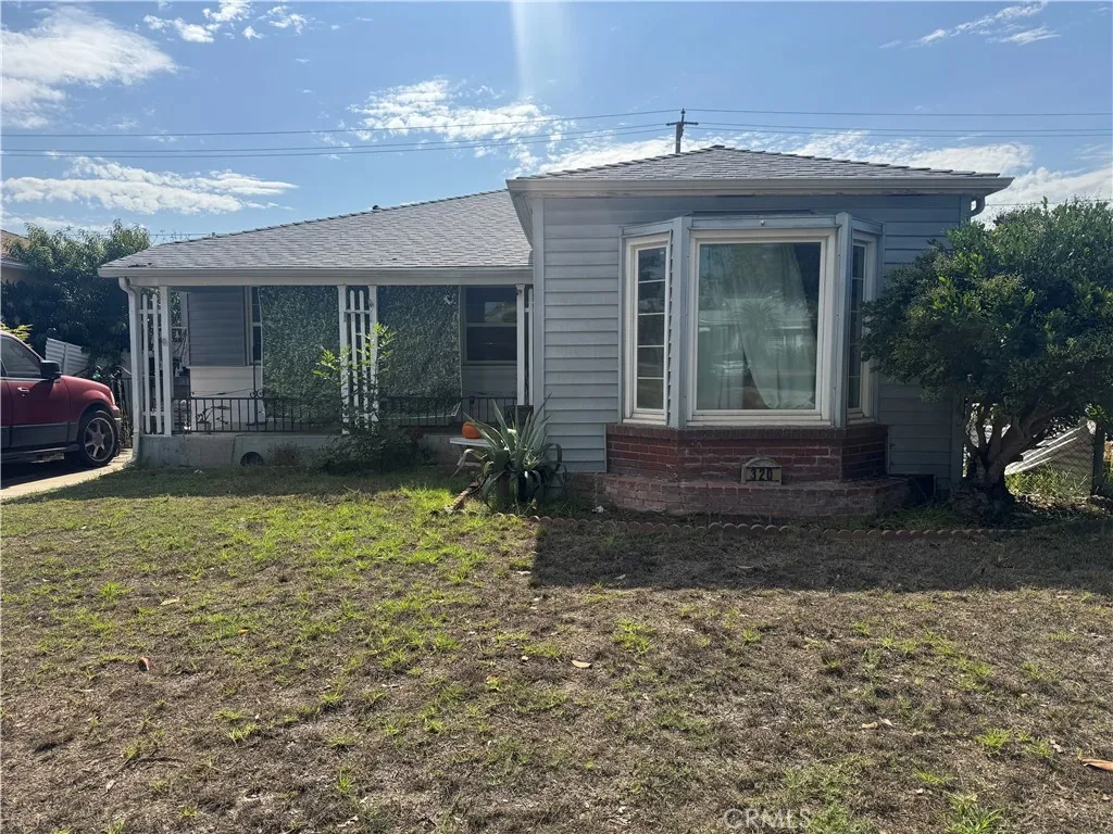 320 W Hillsdale Avenue, Inglewood, California 90302 home-pic-1