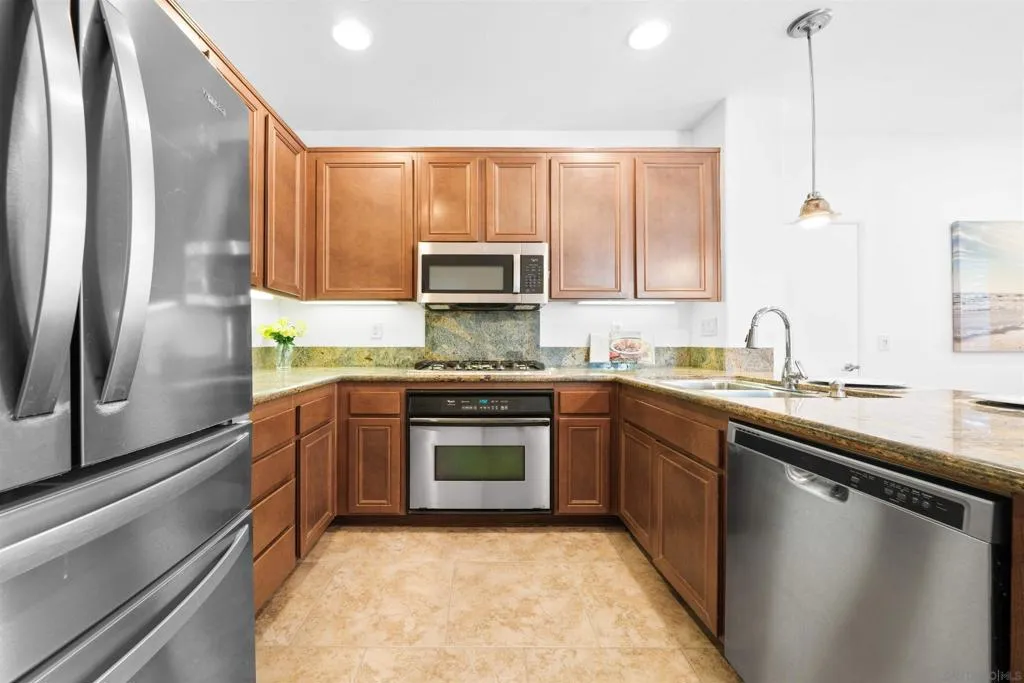 13055 Alora Pt, San Diego, California 92130 home-pic-13