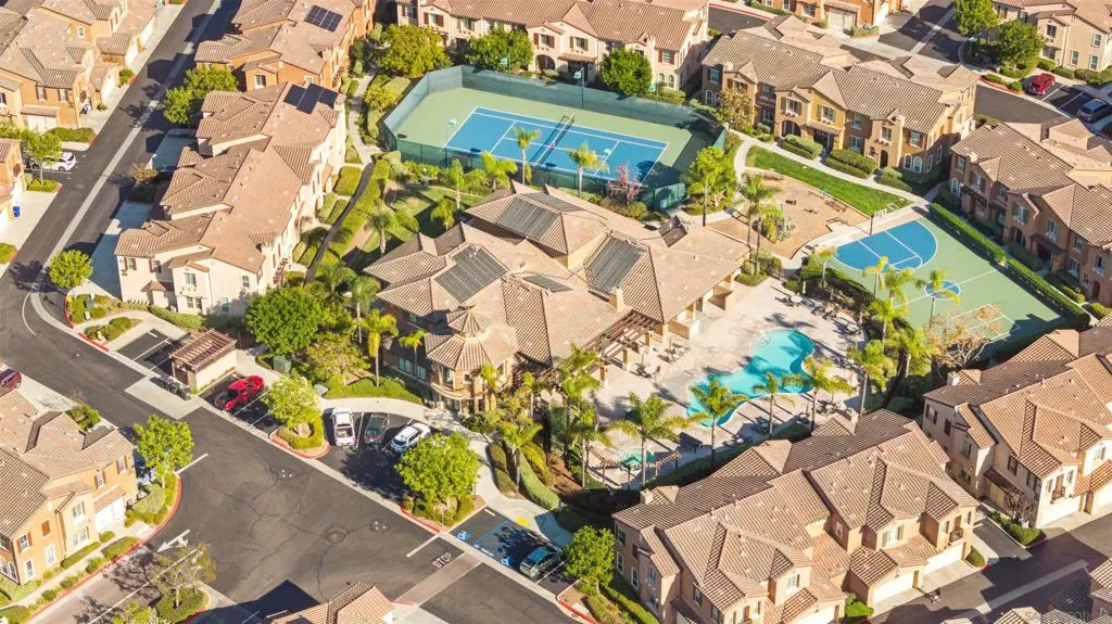 13055 Alora Pt, San Diego, California 92130 home-pic-43