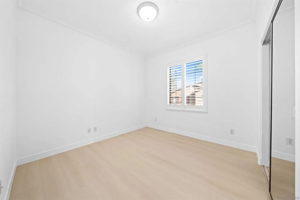 13055 Alora Pt, San Diego, California 92130 home-pic-25