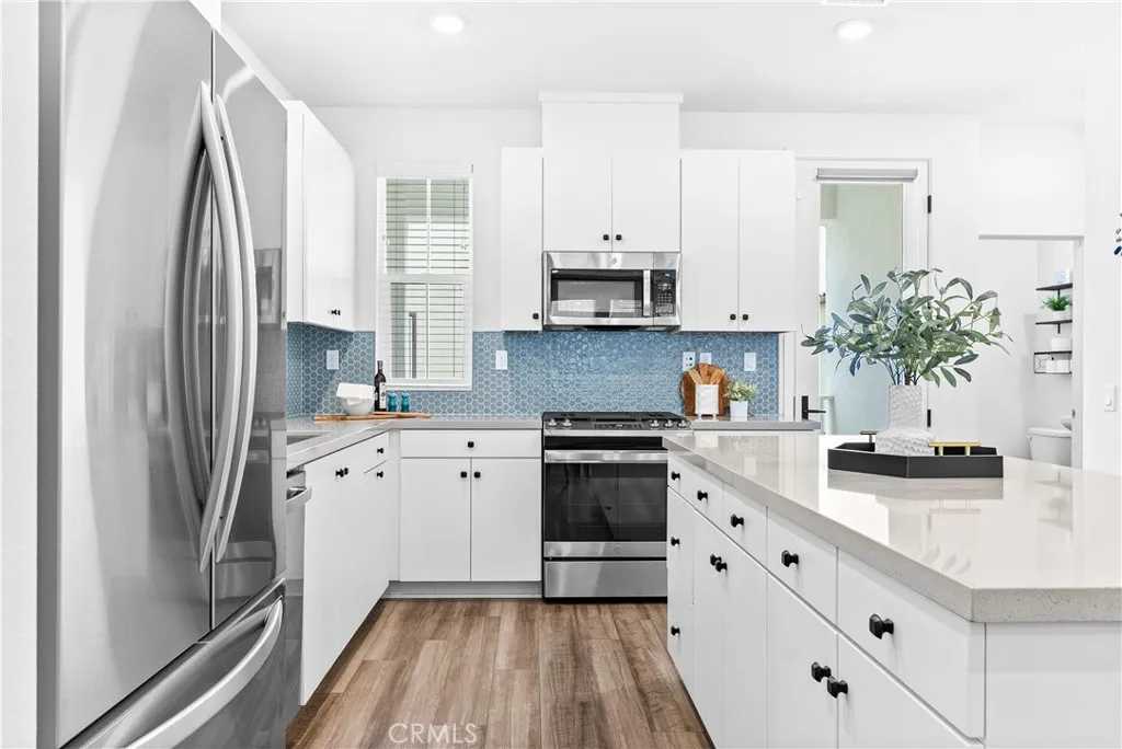 531 Old Vine Dr, Rancho Mission Viejo, California 92694 home-pic-2