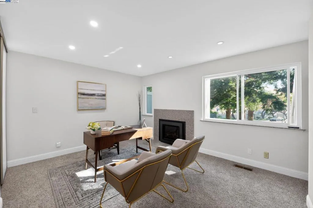 7210 Valley View Ct, Pleasanton, California 94588 home-pic-27