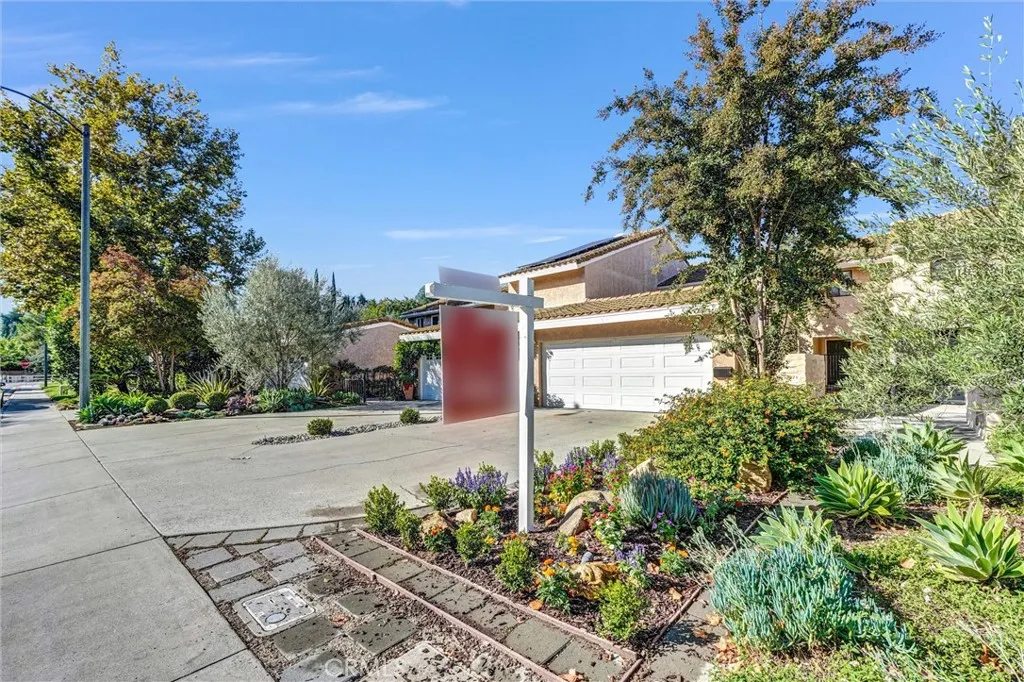 23024 Park Sorrento, Calabasas, California 91302 home-pic-30