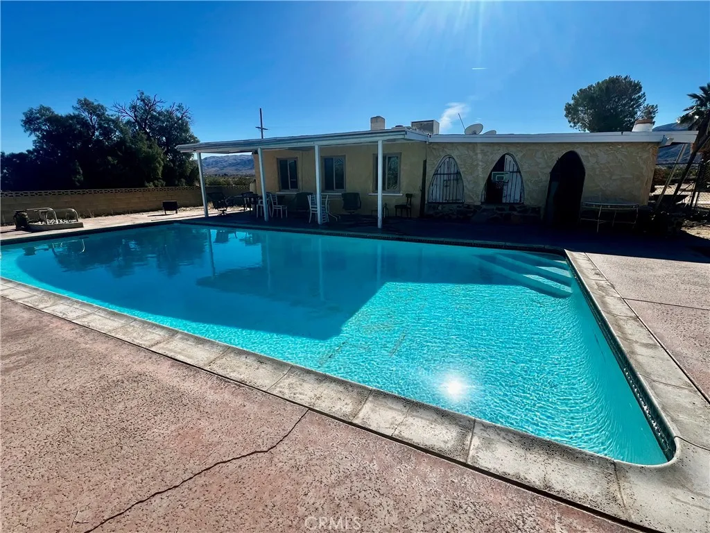 74284 El Paseo, 29 Palms, California 92277 home-pic-61