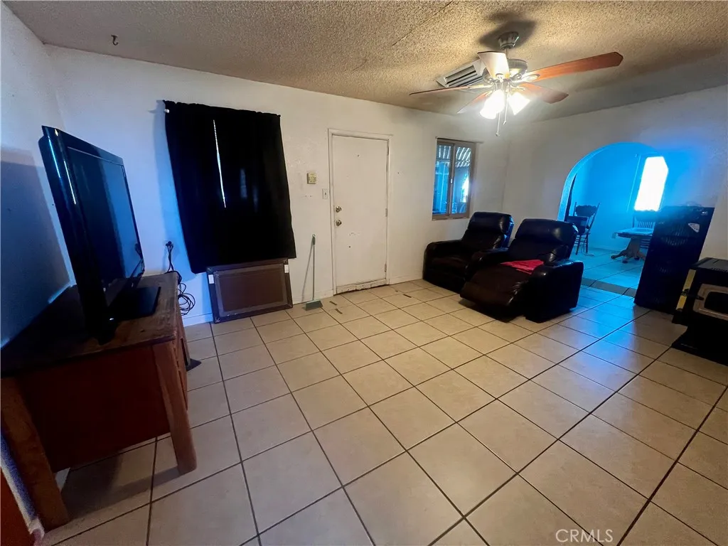 74284 El Paseo, 29 Palms, California 92277 home-pic-39
