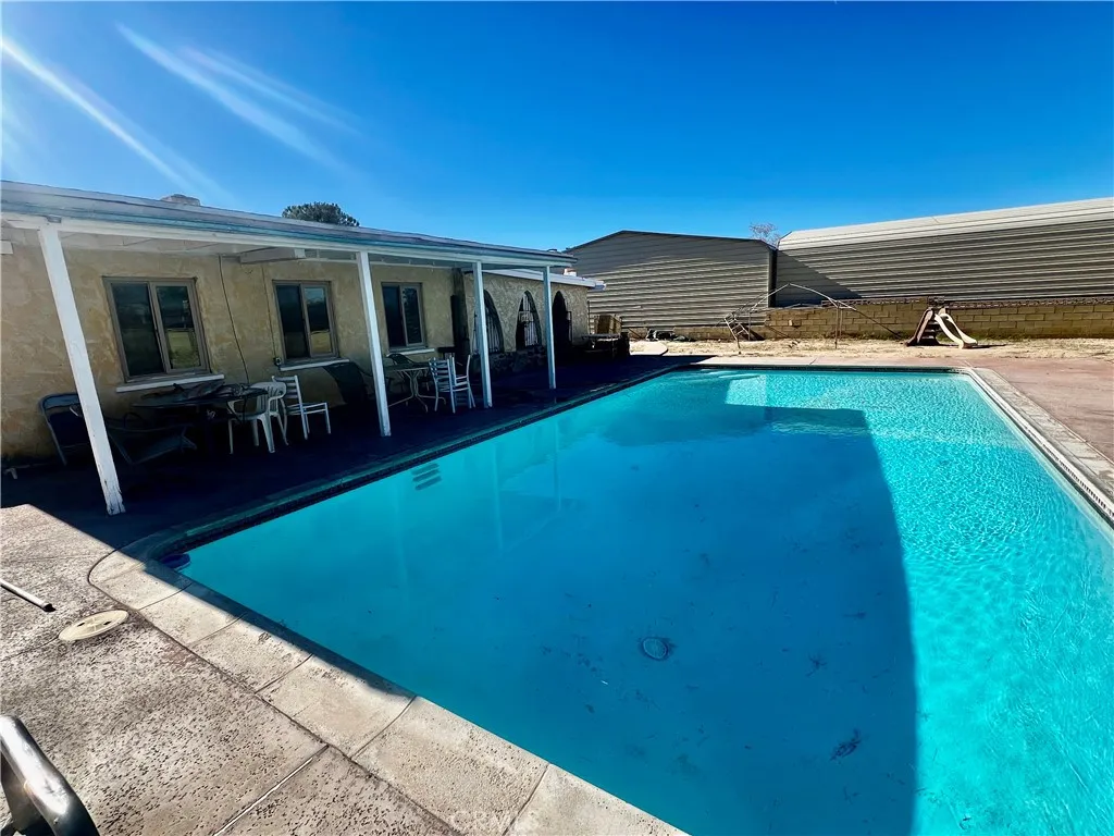 74284 El Paseo, 29 Palms, California 92277 home-pic-2