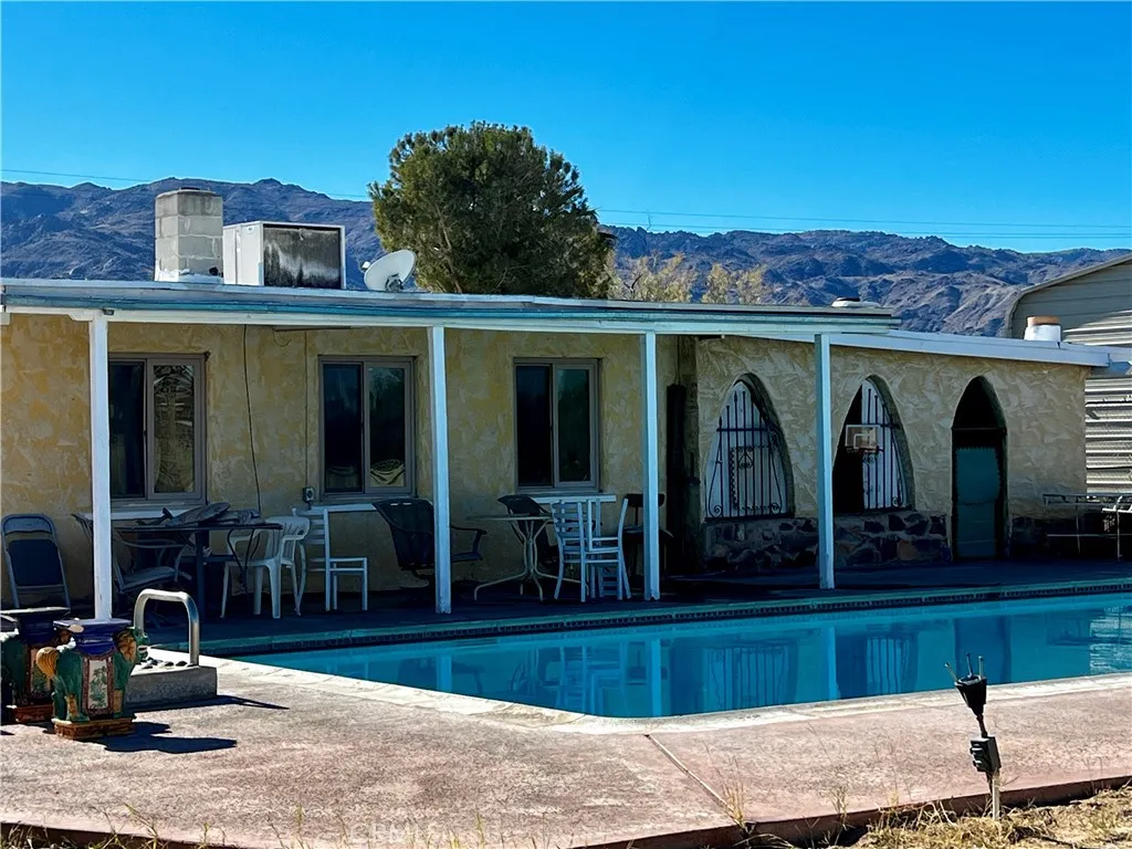 74284 El Paseo, 29 Palms, California 92277 home-pic-19