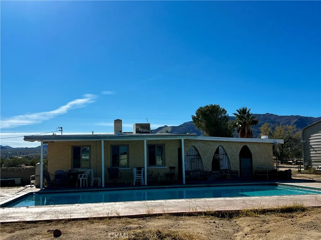74284 El Paseo, 29 Palms, California 92277 home-pic-20
