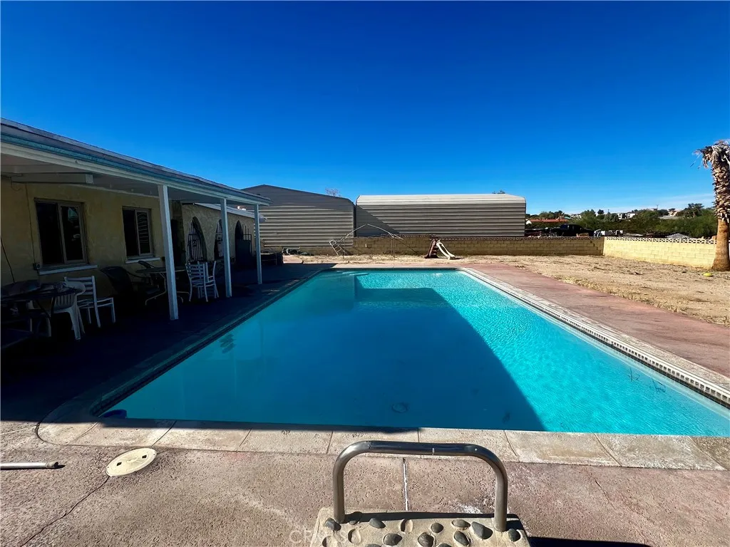 74284 El Paseo, 29 Palms, California 92277 home-pic-64
