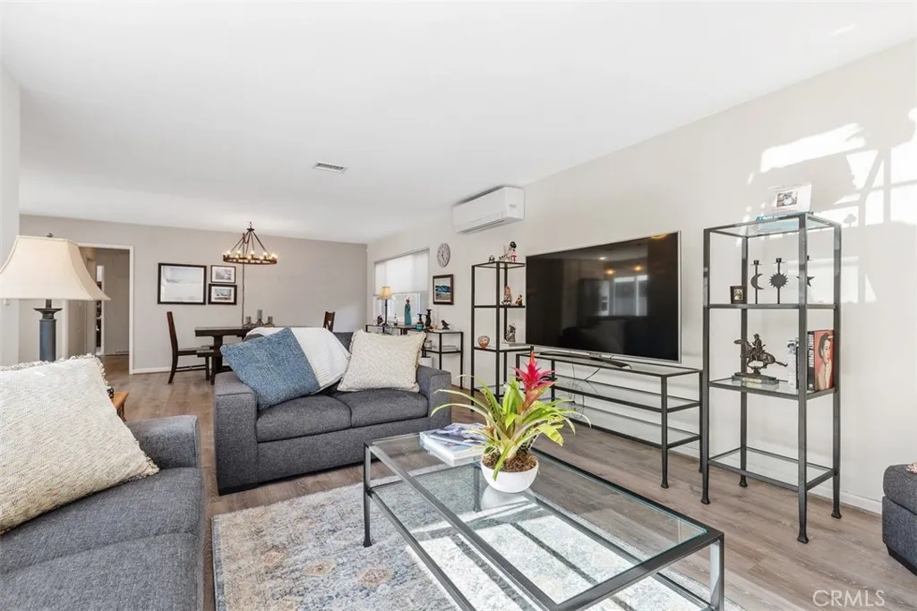 15201 Nottingham, Huntington Beach, California 92647 home-pic-9