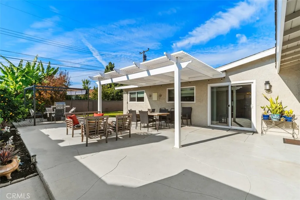 15201 Nottingham, Huntington Beach, California 92647 home-pic-28