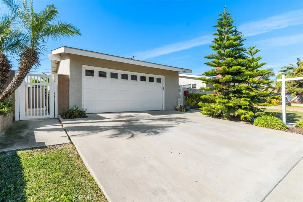 15201 Nottingham, Huntington Beach, California 92647 home-pic-2