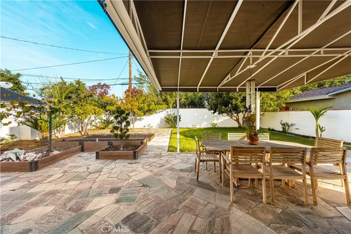 943 E Everett Place, Orange, California 92867