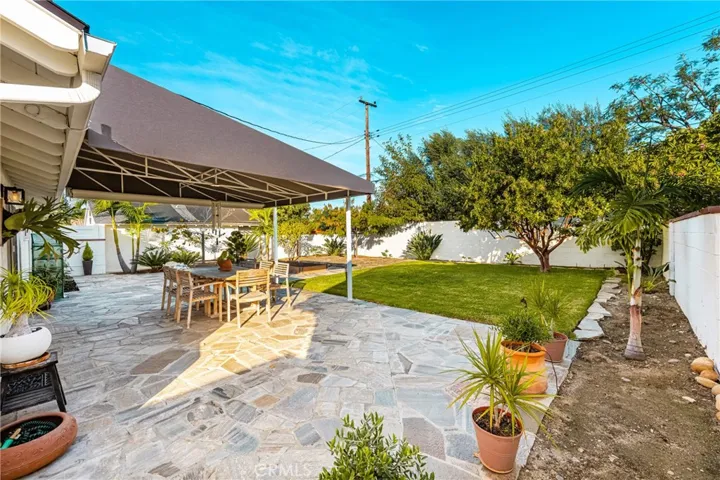 943 E Everett Place, Orange, California 92867