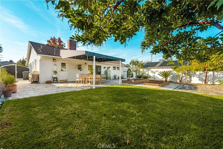 943 E Everett Place, Orange, California 92867