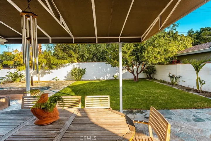 943 E Everett Place, Orange, California 92867