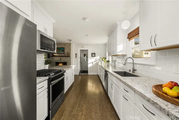 943 E Everett Place, Orange, California 92867