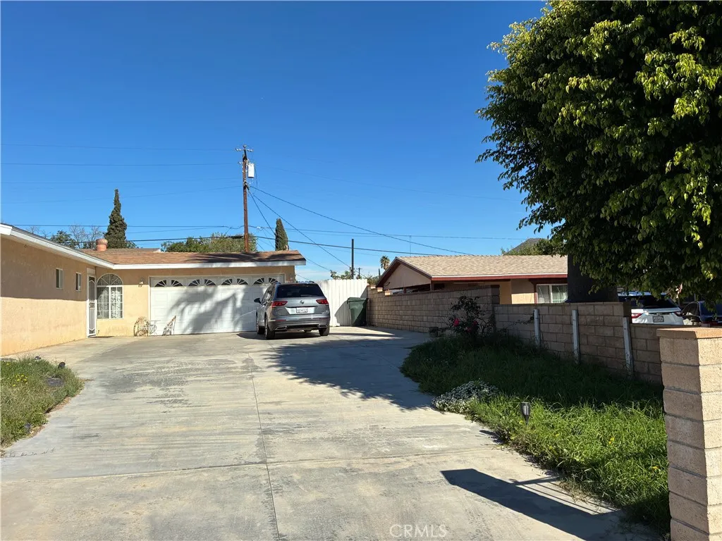 6355 Alton, Jurupa Valley, California 92509 home-pic-2