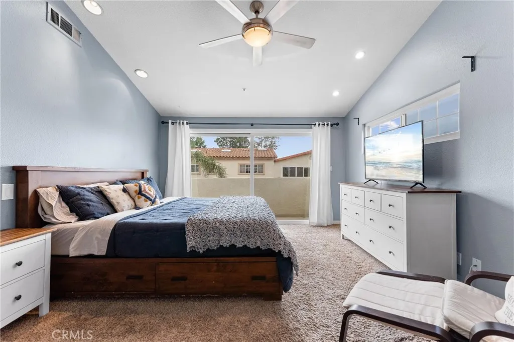 4700 Warner Avenue 112, Huntington Beach, California 92649 home-pic-19