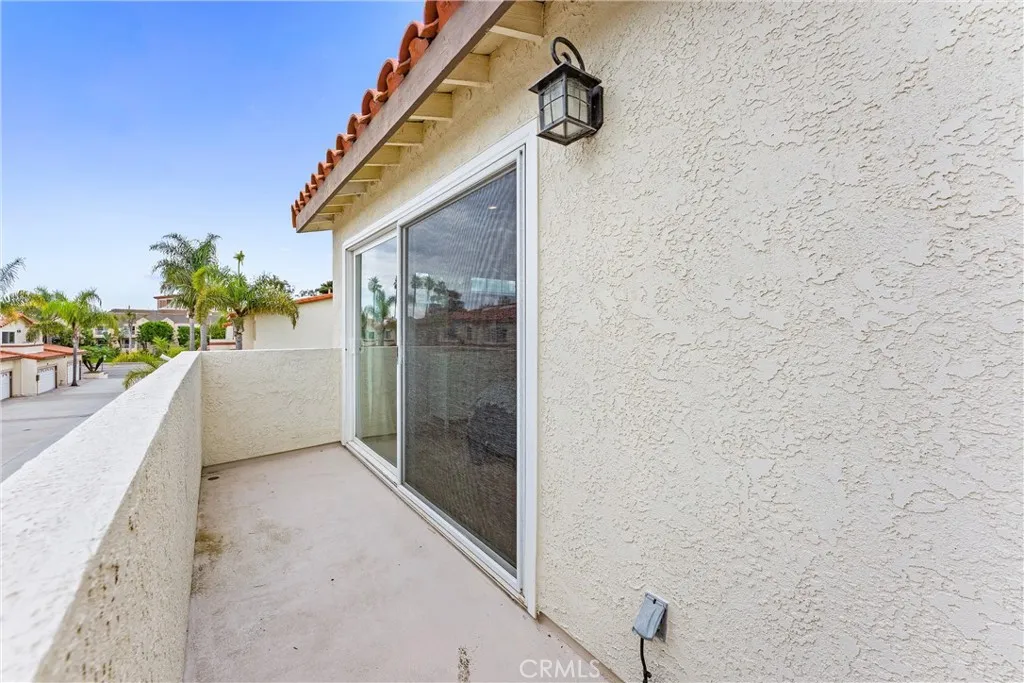 4700 Warner Avenue 112, Huntington Beach, California 92649 home-pic-26