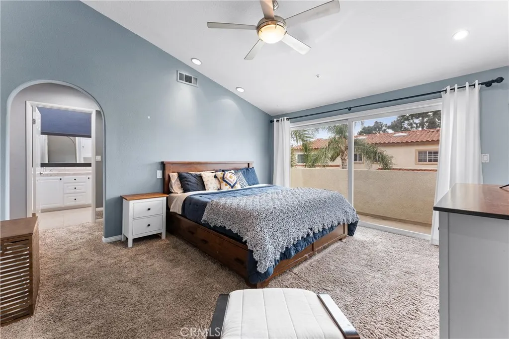4700 Warner Avenue 112, Huntington Beach, California 92649 home-pic-20