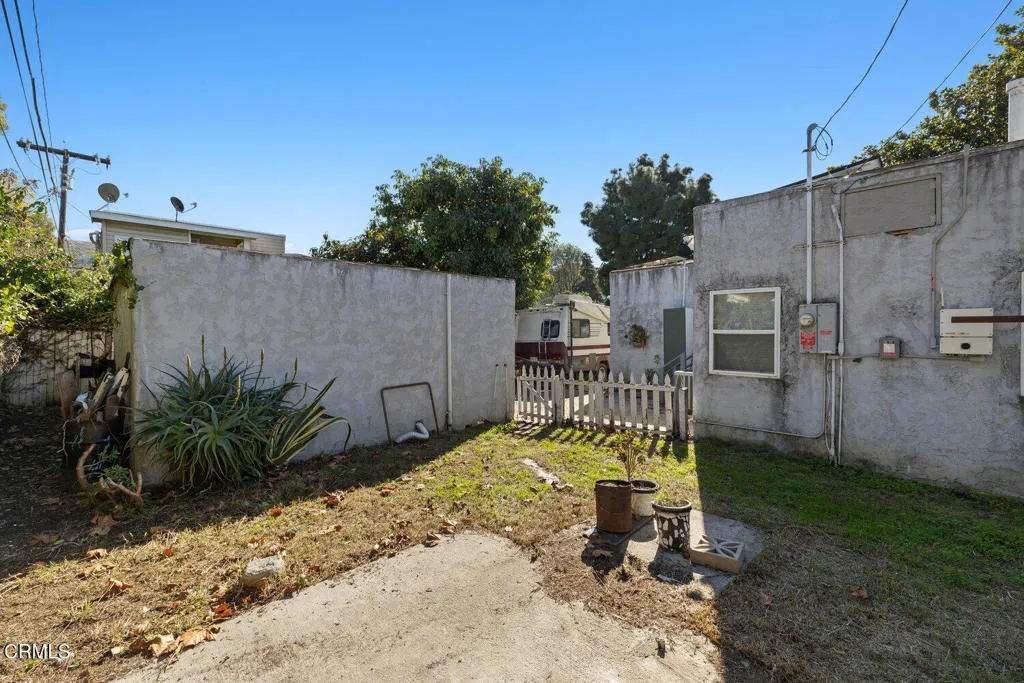 55 Barry Drive, Ventura, California 93001 home-pic-20