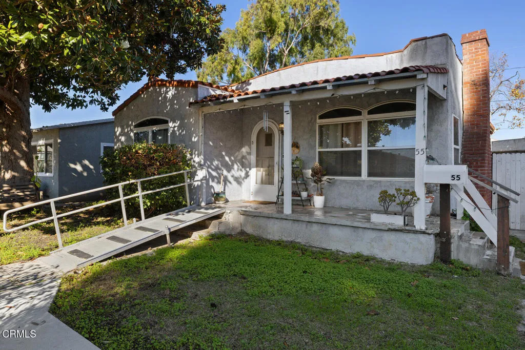 55 Barry Drive, Ventura, California 93001 home-pic-18
