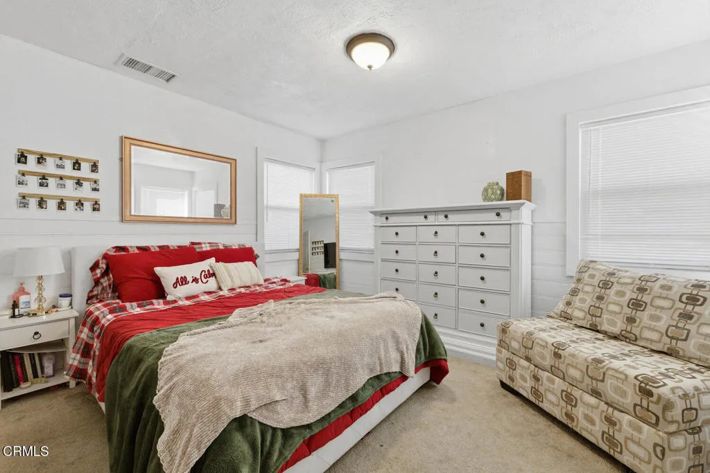 55 Barry Drive, Ventura, California 93001 home-pic-15