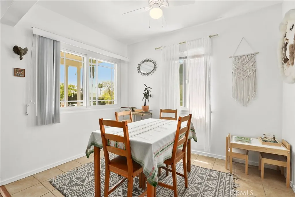 2129 N Pepper Street, Burbank, California 91505 home-pic-13