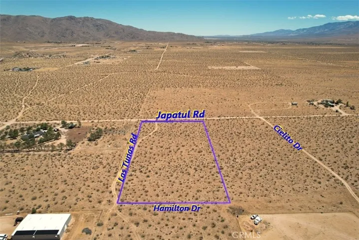 38 Japatul Rd, Apple Valley, California 92307