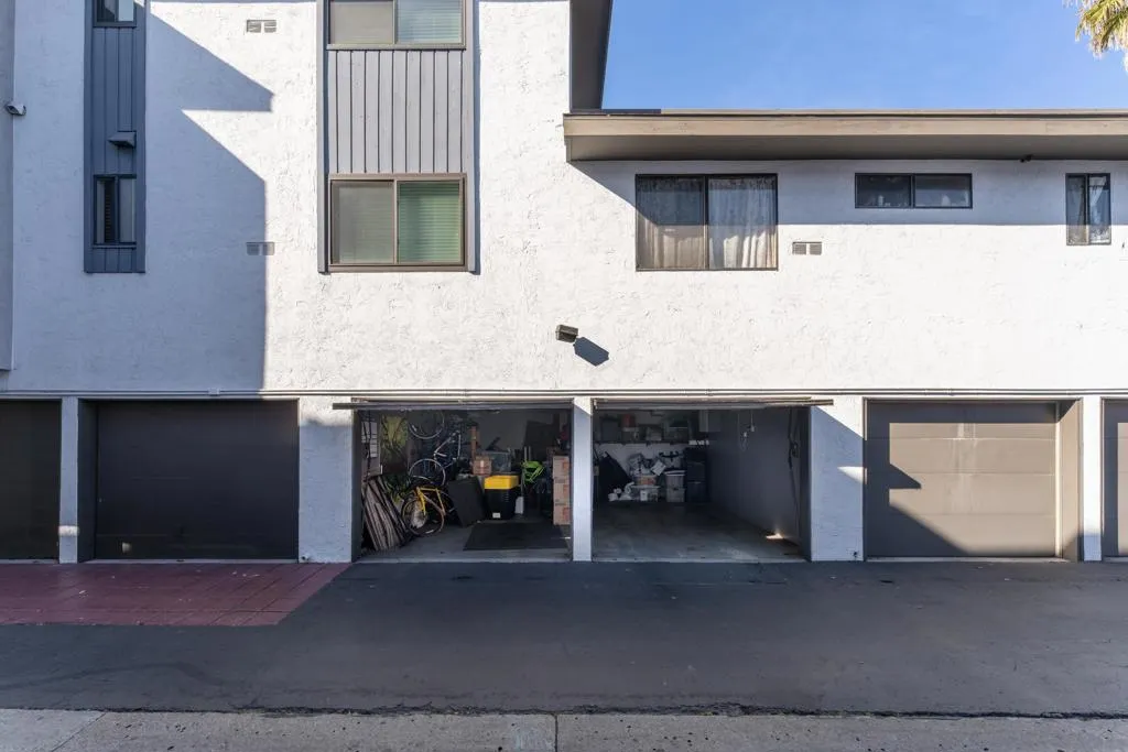 3207 Midway Dr 104, San Diego, California 92110 home-pic-17