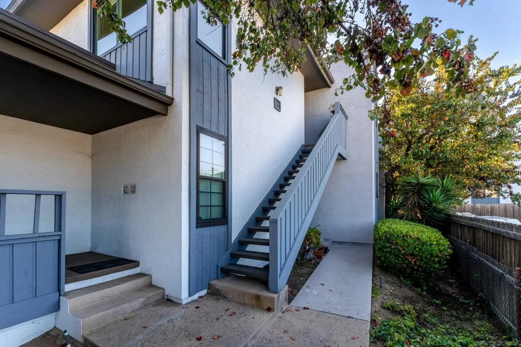 3207 Midway Dr 104, San Diego, California 92110 home-pic-0