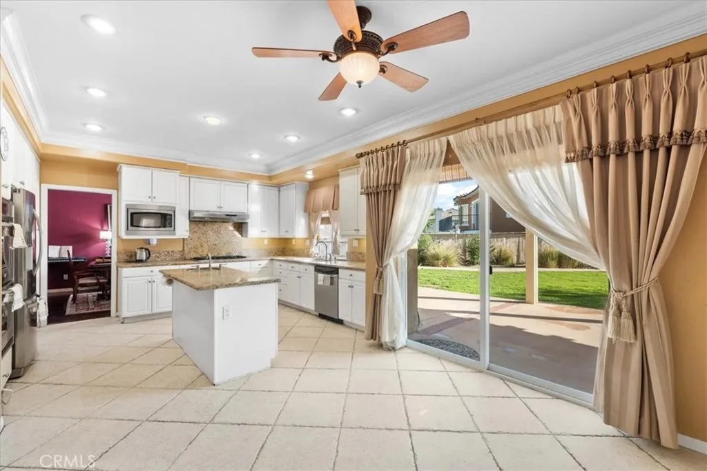 5531 San Carlos Court, Rancho Cucamonga, California 91739 home-pic-8