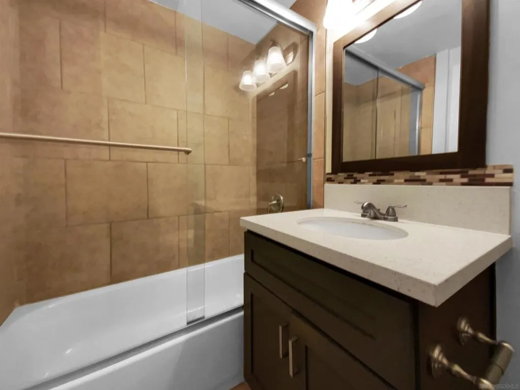 630 1/2 J St, Chula Vista, California 91910 home-pic-14