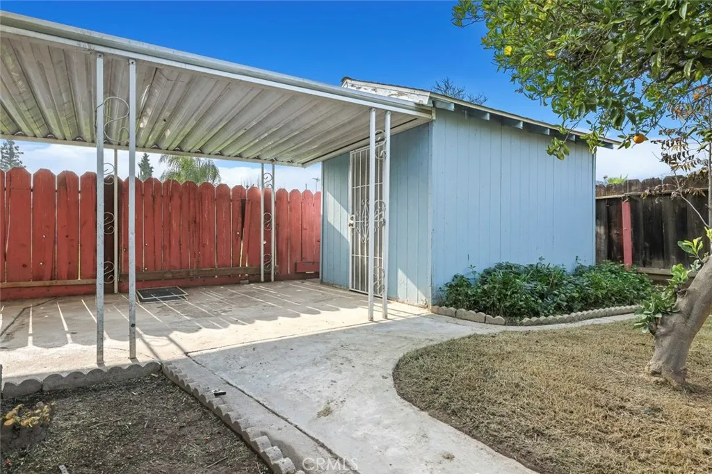 6513 N Anna, Fresno, California 93710 home-pic-43