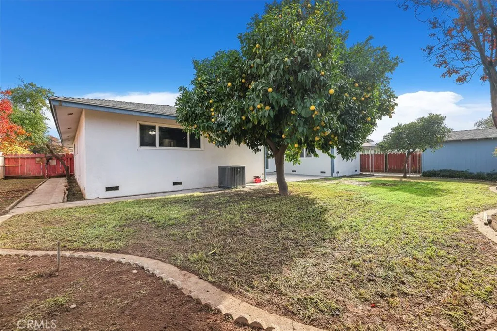 6513 N Anna, Fresno, California 93710 home-pic-46