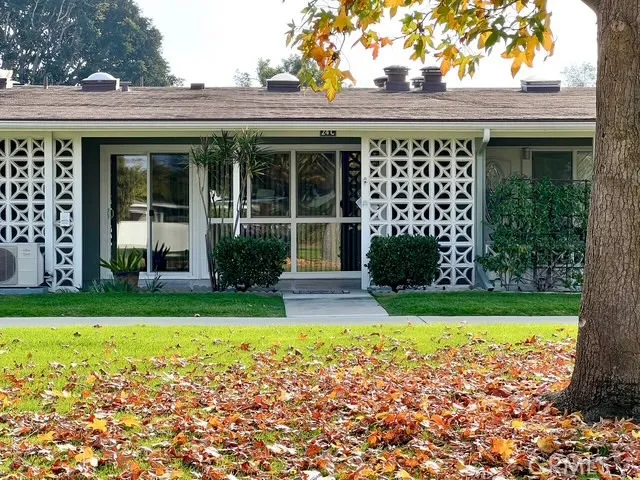 13660 Annadale Dr., Seal Beach, California 90740 home-pic-0