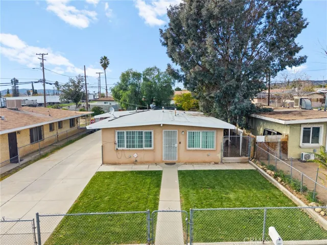 231 N Allen, Banning, California 92220