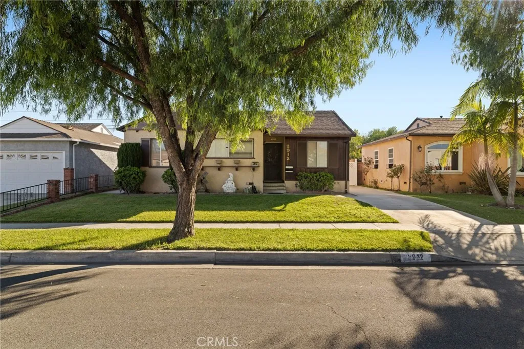 2912 Yearling Street, Lakewood, California 90712 home-pic-0
