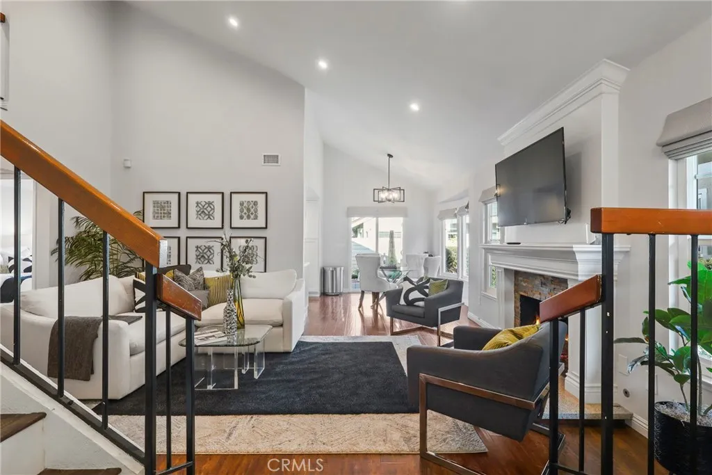 58 Rockwood, Irvine, California 92614 home-pic-3