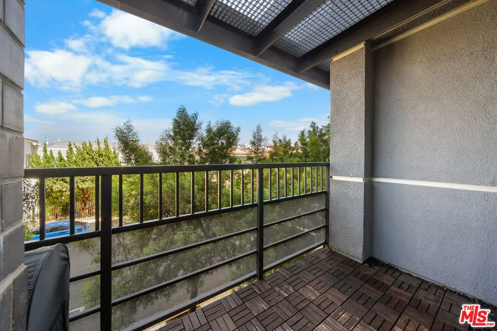 629 Traction Avenue 233, Los Angeles, California 90013 home-pic-9