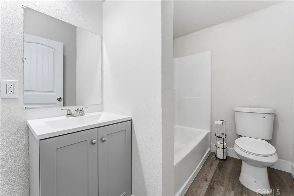 22849 Juniper, Crestline, California 92325 home-pic-30