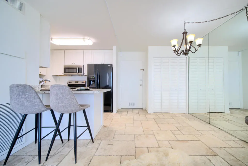 1750 E Ocean Boulevard 903, Long Beach, California 90802 home-pic-5