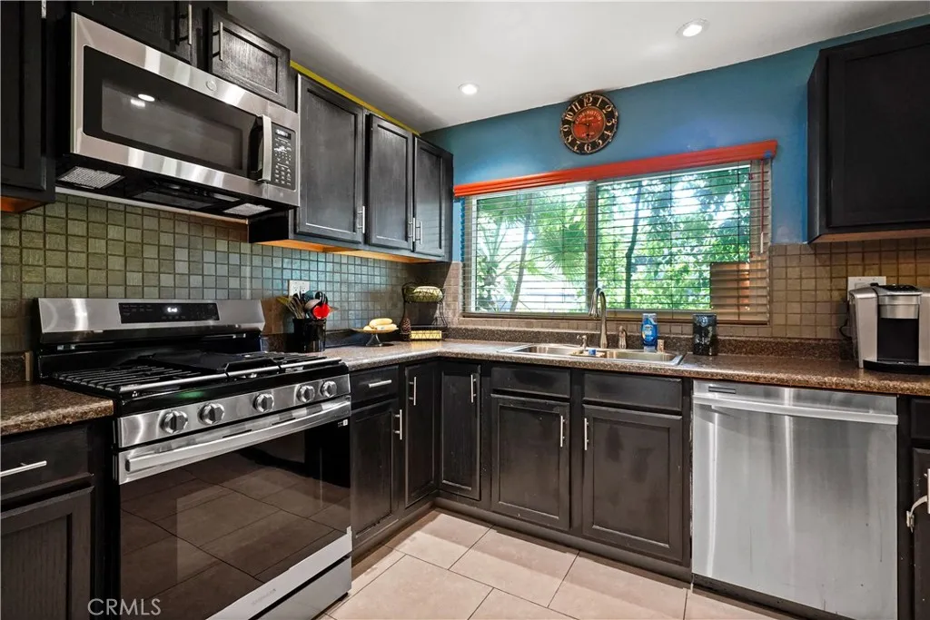 15457 Moorpark Street 1, Sherman Oaks, California 91403 home-pic-6