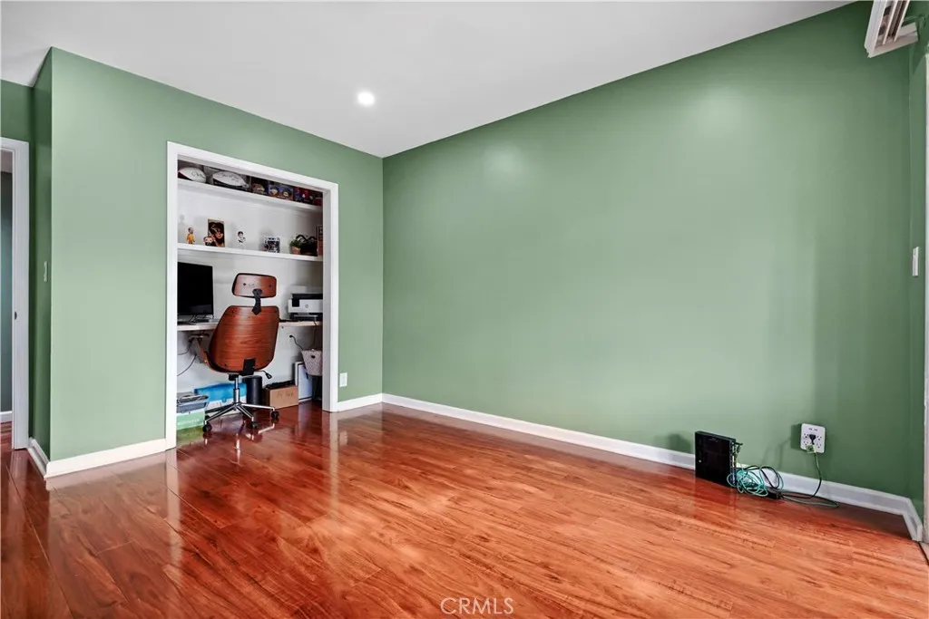 15457 Moorpark Street 1, Sherman Oaks, California 91403 home-pic-21