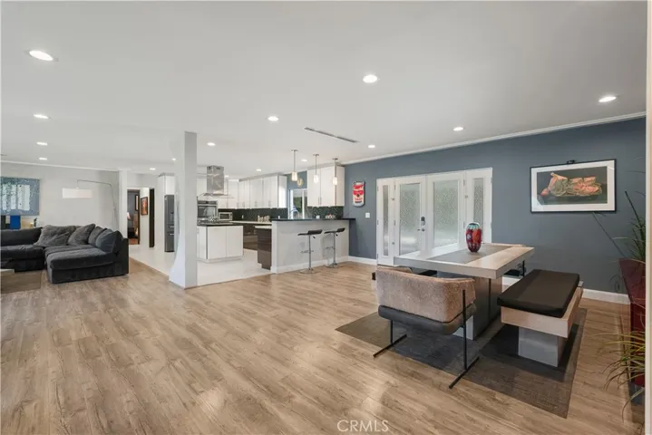 Bright and open layout