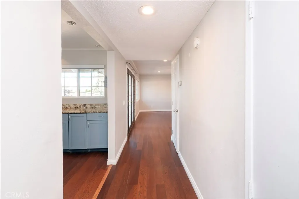 1911 Pine Crest Drive, Corona, California 92882 home-pic-7