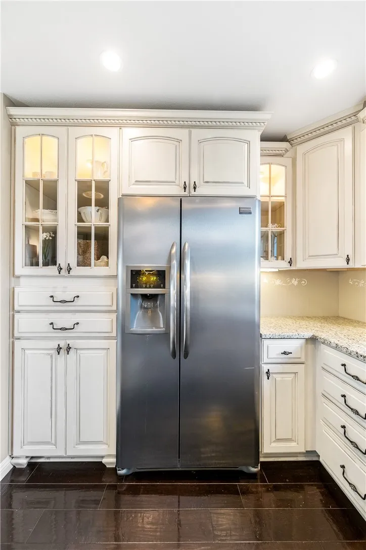 18576 Vallarta, Huntington Beach, California 92646 home-pic-16