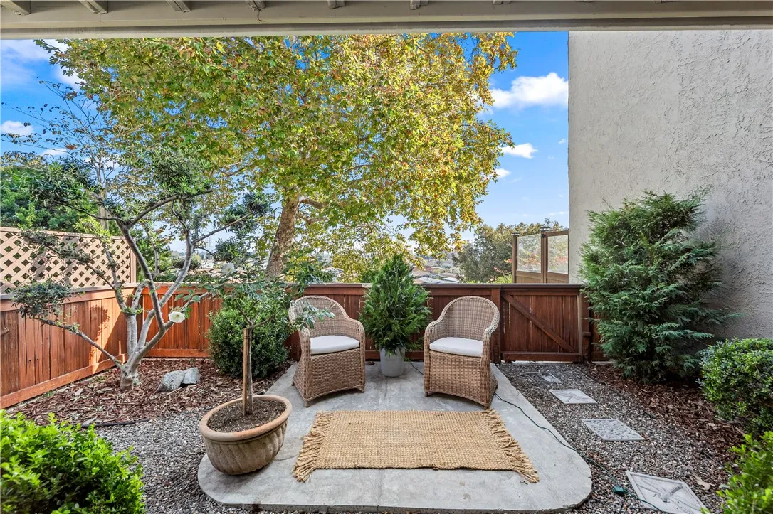 18576 Vallarta, Huntington Beach, California 92646 home-pic-54